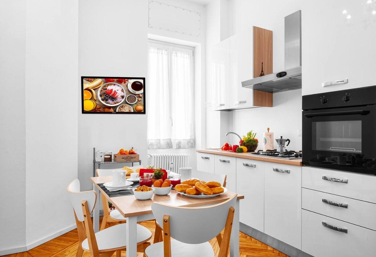 3 Bedrooms Apartment Milan Extérieur photo